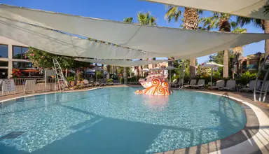VONResort Golden Beach