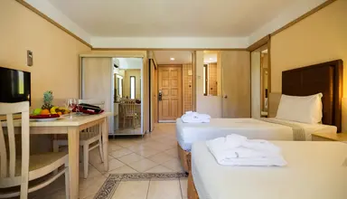 VONResort Golden Beach