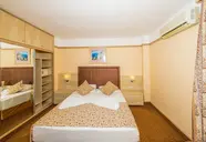 VONResort Golden Beach