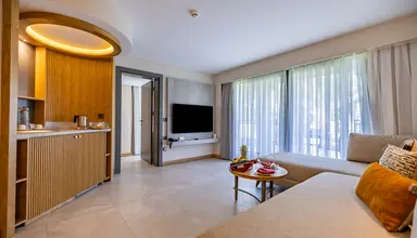 VONResort Golden Beach