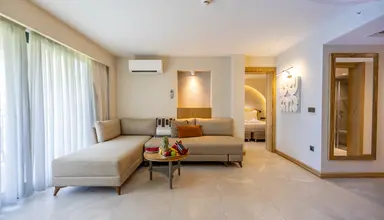 VONResort Golden Beach