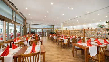VONResort Golden Beach