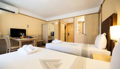VONResort Golden Beach
