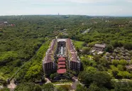 VOUK HOTEL & SUITES