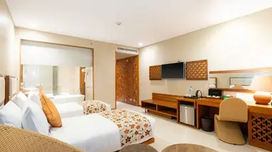 VOUK HOTEL & SUITES