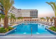 Vox Maris Resort