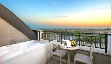 Vox Maris Resort