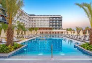 Vox Maris Resort
