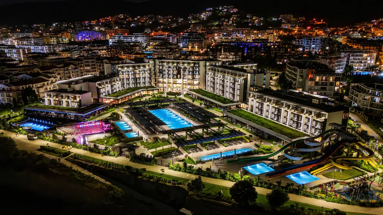 Voya Beach Resort