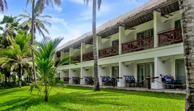 Voyager Beach Resort