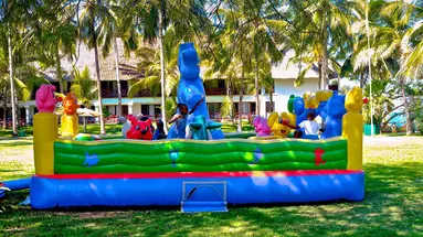 Voyager Beach Resort