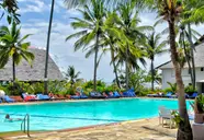 Voyager Beach Resort