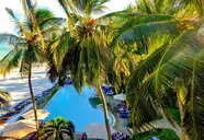 Voyager Beach Resort