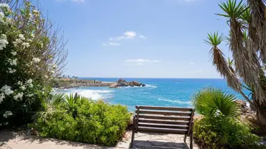 Vrachia Beach