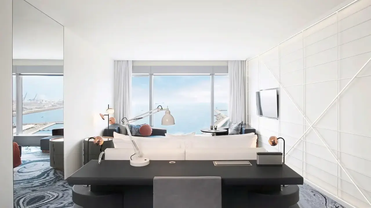 W Barcelona