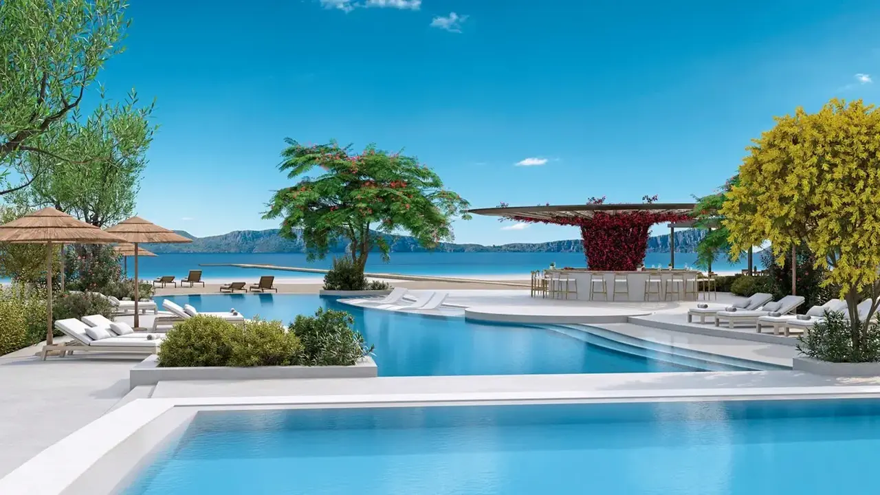 W Costa Navarino