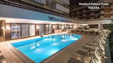 Waldorf Palace