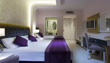 Water Side Resort & Spa