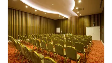 Water Side Resort & Spa