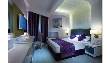 Water Side Resort & Spa