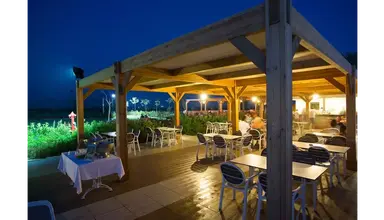 Water Side Resort & Spa
