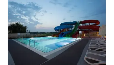 Water Side Resort & Spa