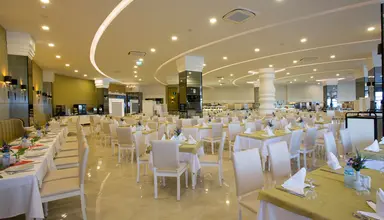 Water Side Resort & Spa