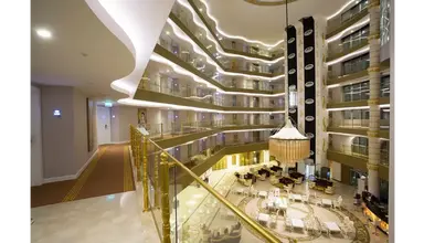 Water Side Resort & Spa