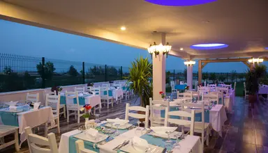 Water Side Resort & Spa