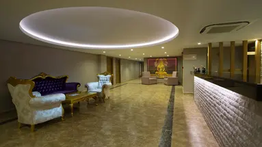 Water Side Resort & Spa