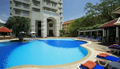 Waterfront Suites Phuket by Centara