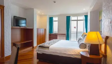 Waterfront Suites Phuket by Centara
