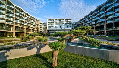 Wave Resort