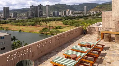 Wayfinder Waikiki