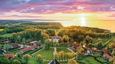 Weissenhaus Grand Village