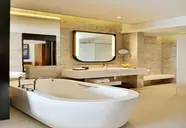 Weligama Bay Marriott Resort & Spa