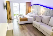 Welikehotel Triton Beach 