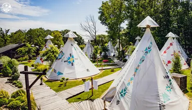 Western Camp Resort