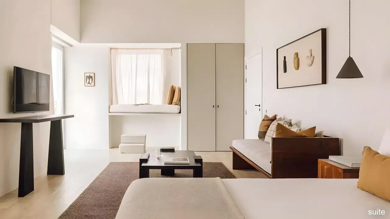 White Exclusive Suites & Villas