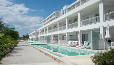 White Lagoon Resort