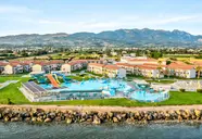 White Olive Marine Aquapark