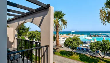 White Olive Marine Aquapark