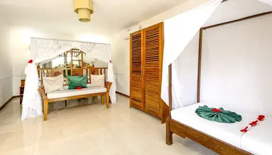 White Paradise Zanzibar