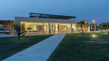 White Shell Beach Villas