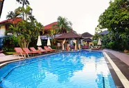 Wina Holiday Villa