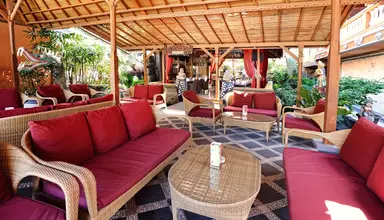 Wina Holiday Villa