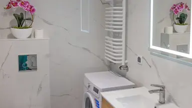 Wola Tower Apartamenty