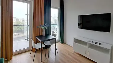 Wola Tower Apartamenty