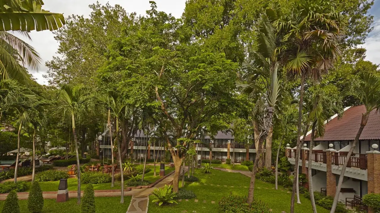 Woodlands Resort