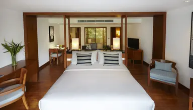 Woodlands Suites Serviced Residences
